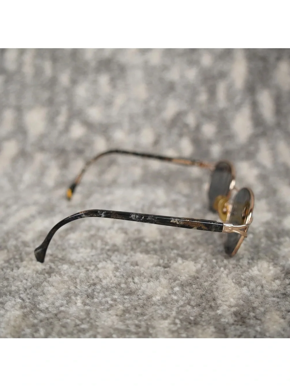 Vintage Gucci Metal Oval Eyeglasses Frames Only Adult 55-18 Gold Flecked Marbled